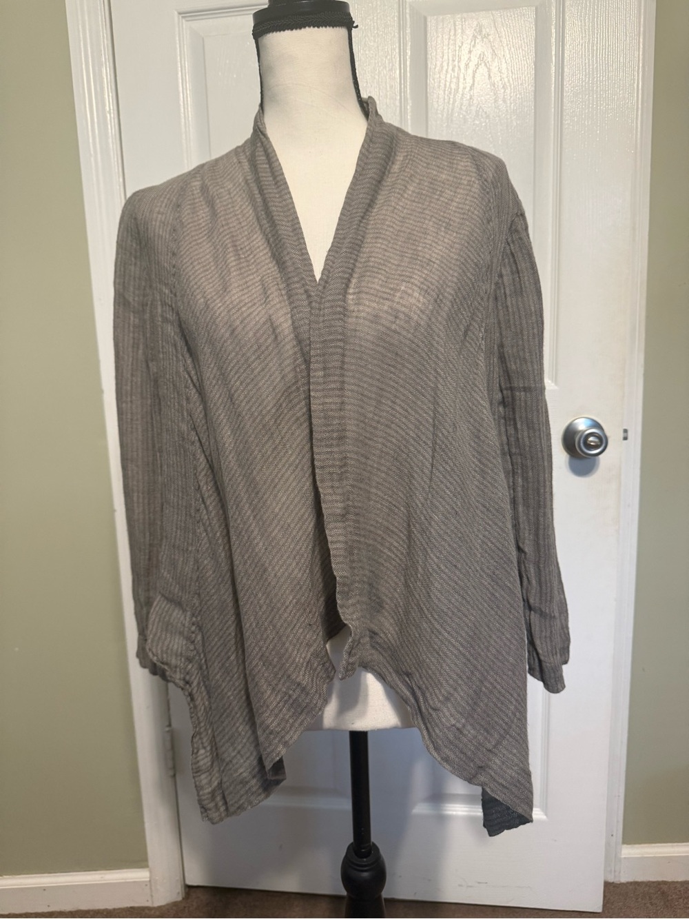 Eileen Fisher Italian Linen Lightweight Gray Open Front Cardigan
